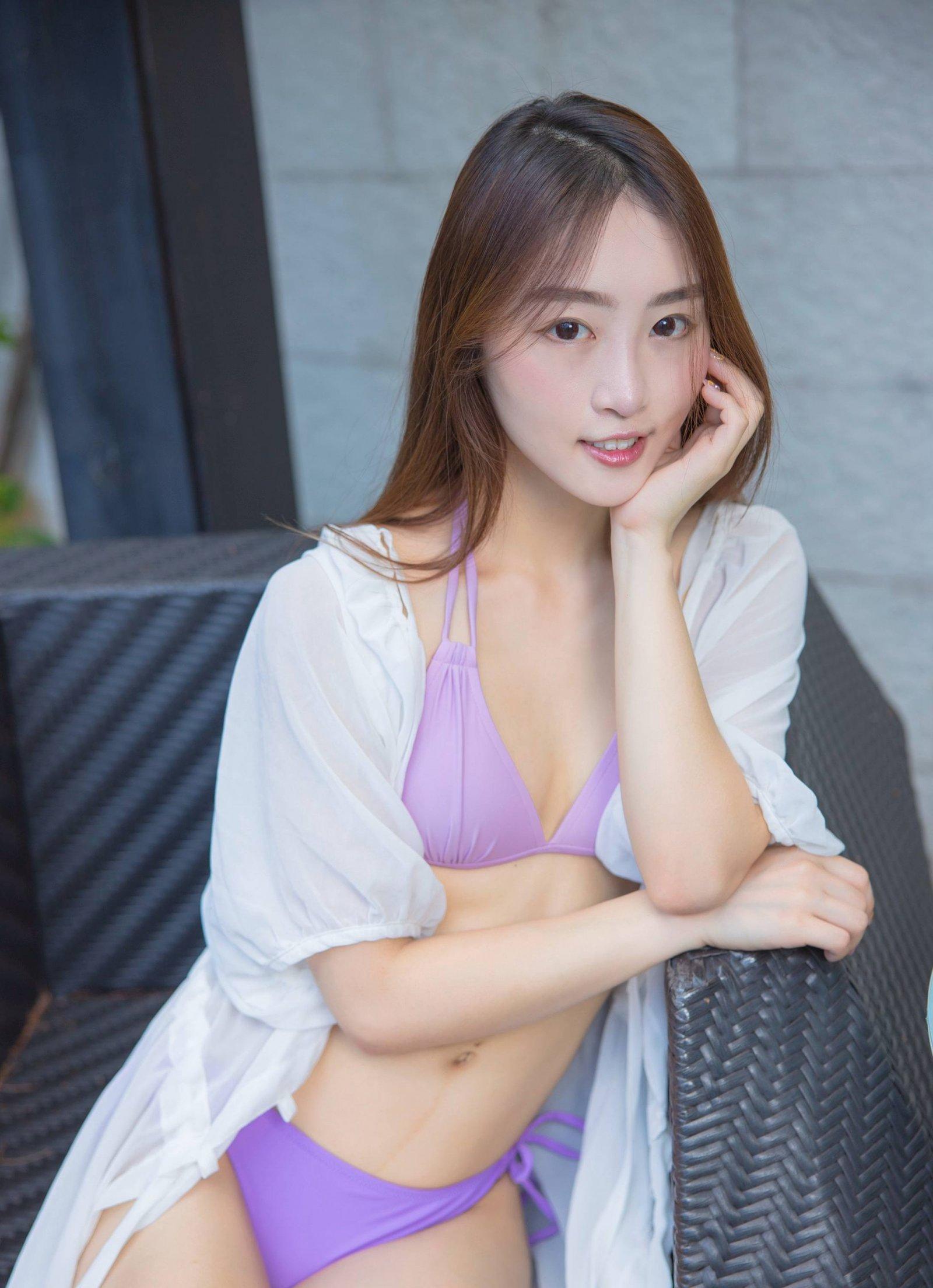 国模人体 福利姬【Annie & LinLin】《双美尻少女vila泳池畔露出》(93)