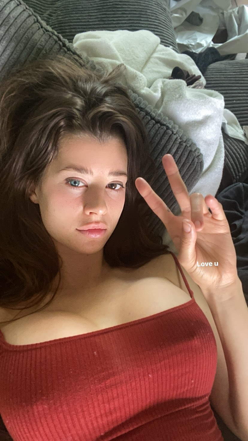 Sarah Mcdaniel Nip Slip