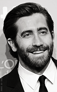 Jake Gyllenhaal - Page 3 Y6RtS7Zp_o