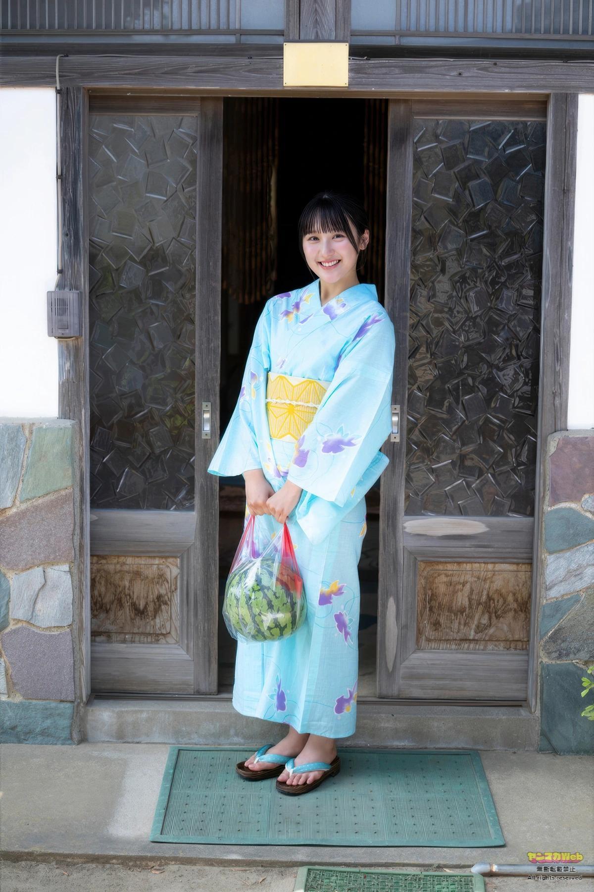 Airi Coco 愛梨ここ, Young Magazine 2025 No.45 (ヤングマガジン 2025年45号)(12)