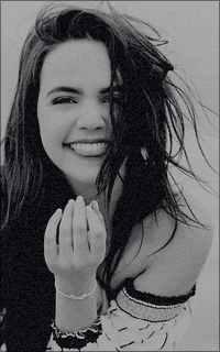 Bailee Madison XQ6RVh4h_o