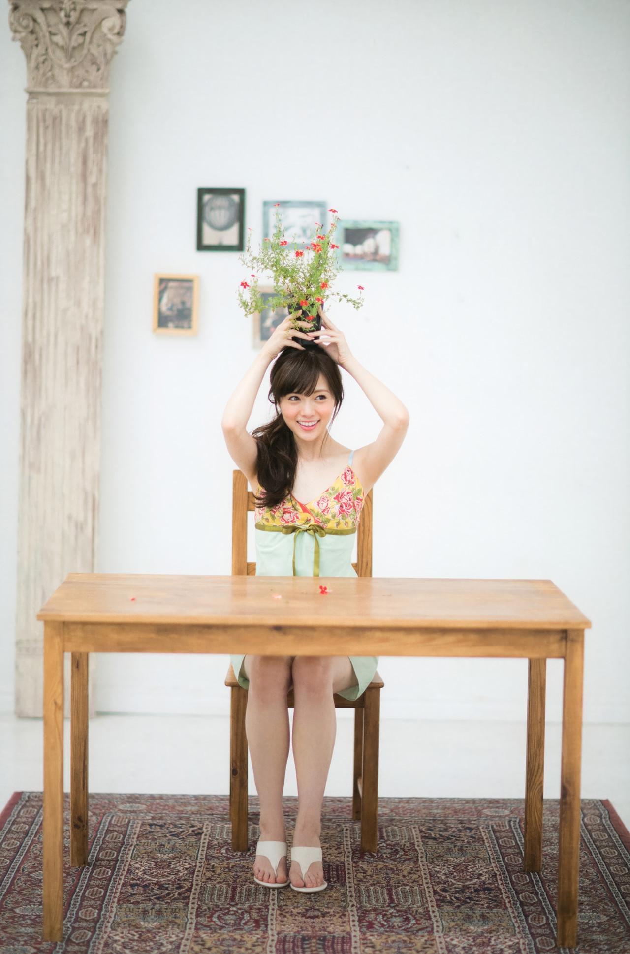 Mai Shiraishi 白石麻衣, ファースト写真集 「清純な大人」 Set.01(13)