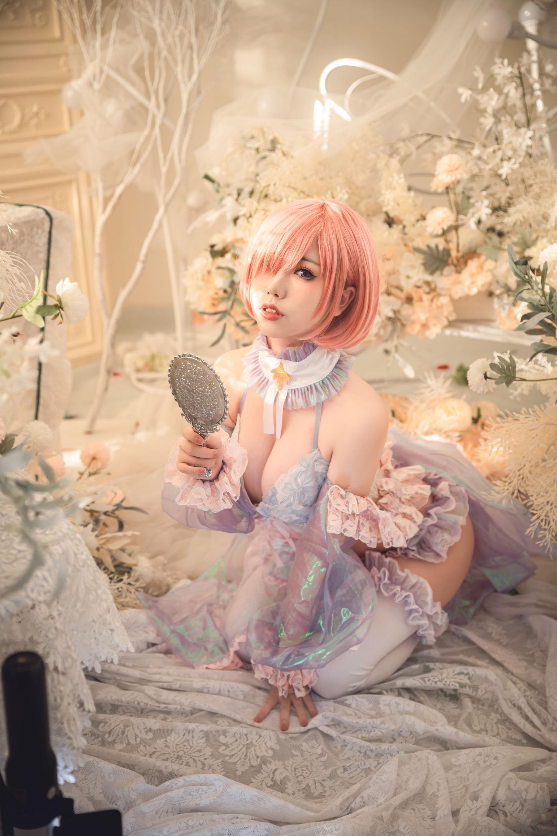 [网红COSER] 一北亦北 – 玛修同人服(20)