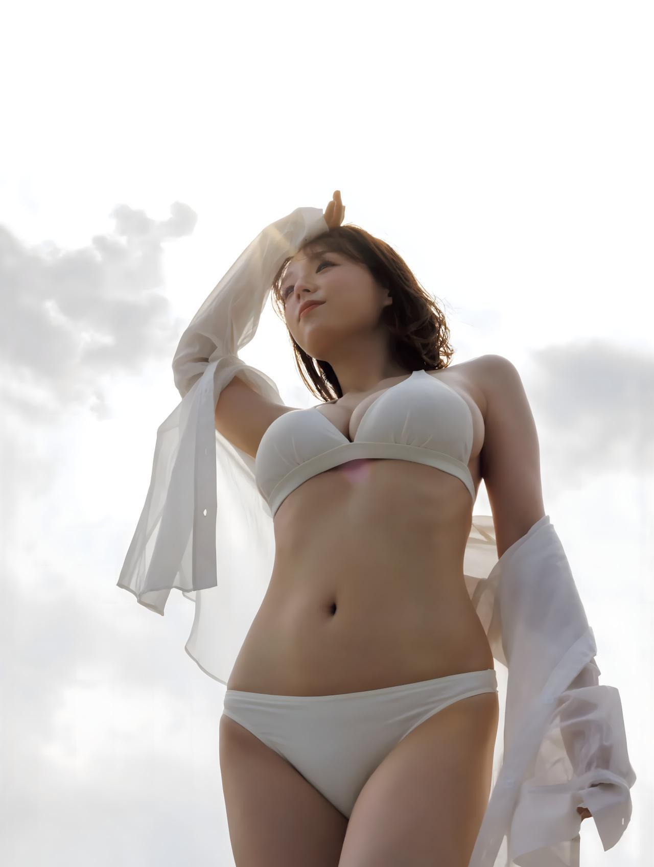 Ai Shinozaki 篠崎愛, FRIDAY GOLD フライデー別冊　ゴールド 2022年1月5日増刊号(7)