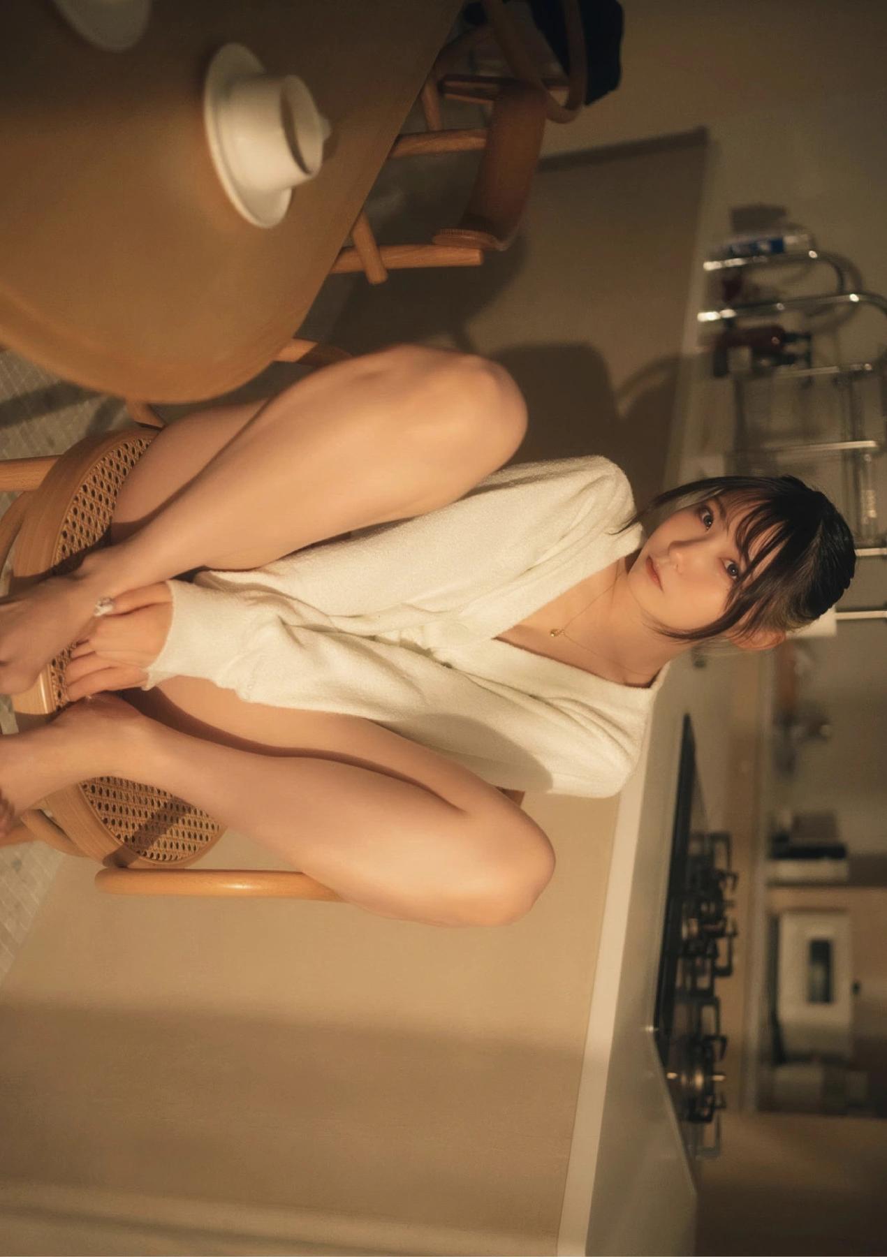 MEI 芽衣, 写真集 Wunder Publishing House 「芽ばえちゃう」 Set.01(8)