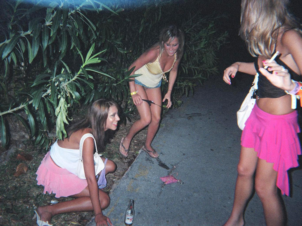 Drunk Girls and Little Whores (Special Pichi)