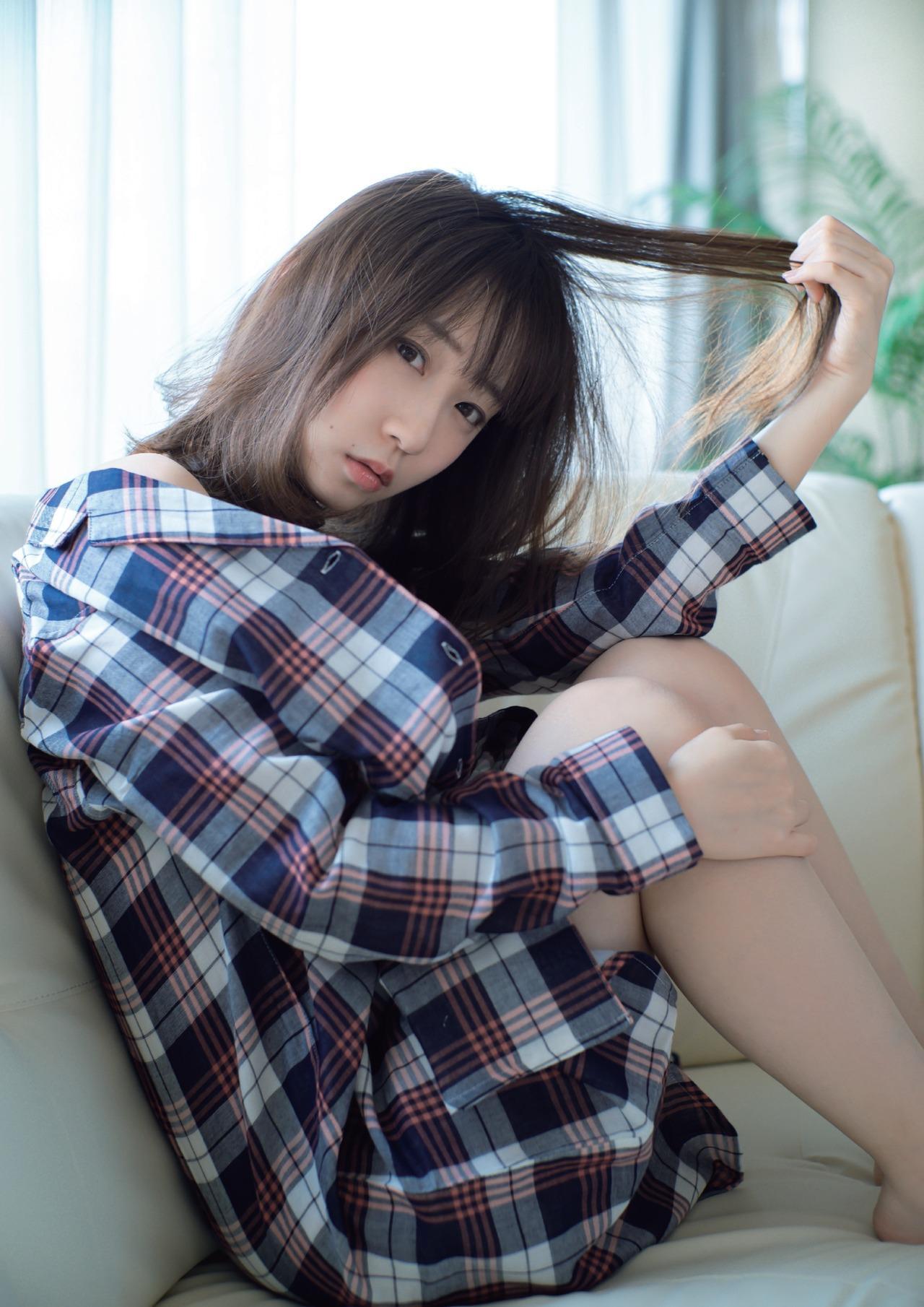 Moe Iori 伊織もえ, 写真集 グラビア1 want to watch 見たい Set.02(20)