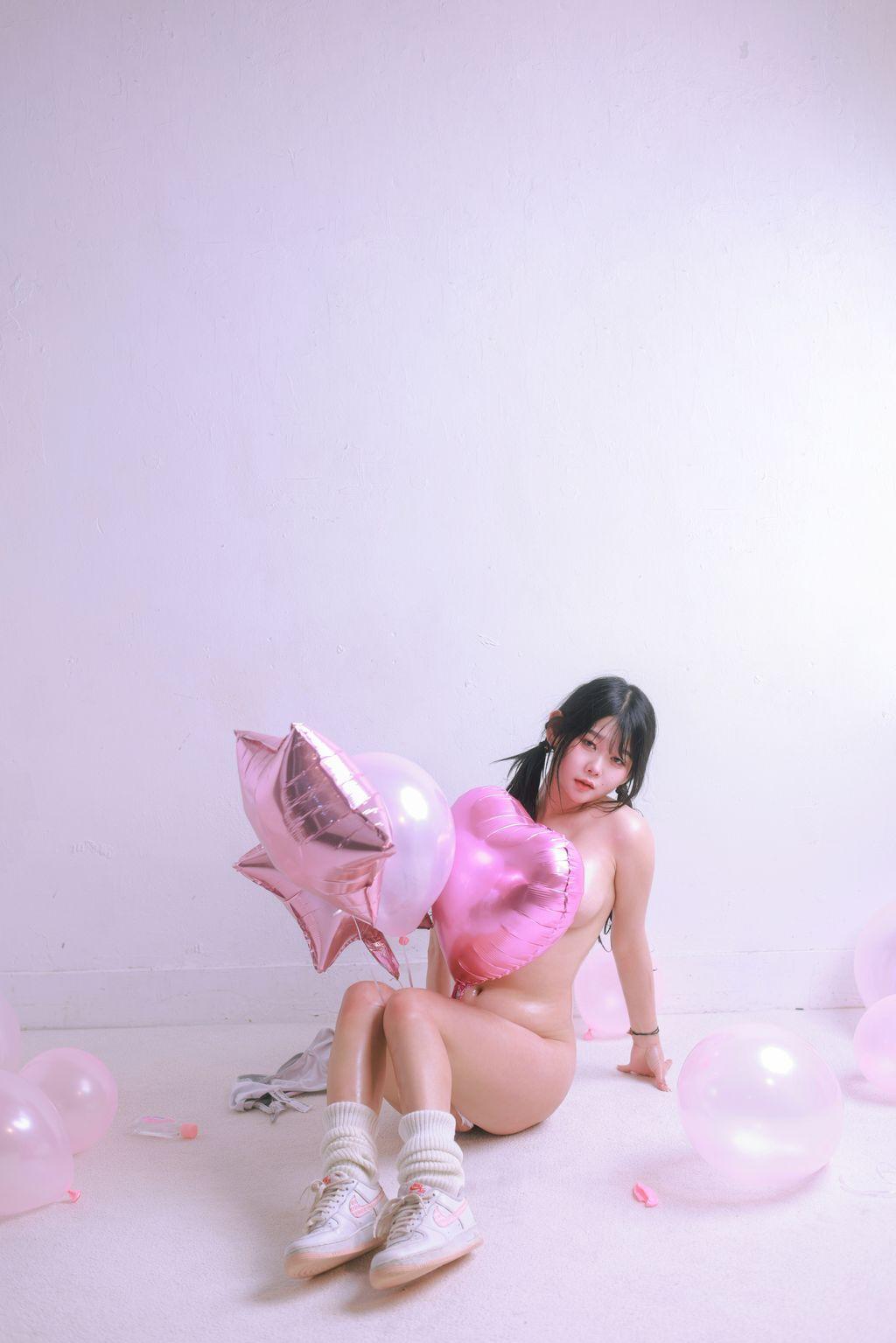 [Yo-U] Zia (지아): Vol.13 Valentine (136 photos )(135)