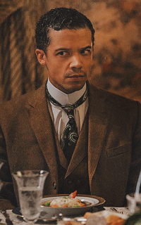 Jacob Anderson OXDjhnVw_o