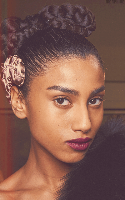 Imaan Hammam - Page 2 XwqdKBcE_o