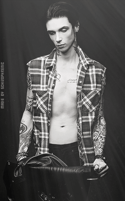 Andy Biersack OFv2uqNm_o