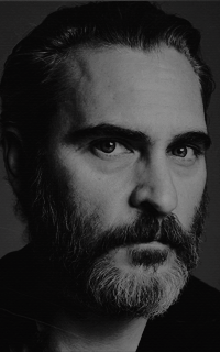 Joaquin Phoenix NRTDcgI1_o