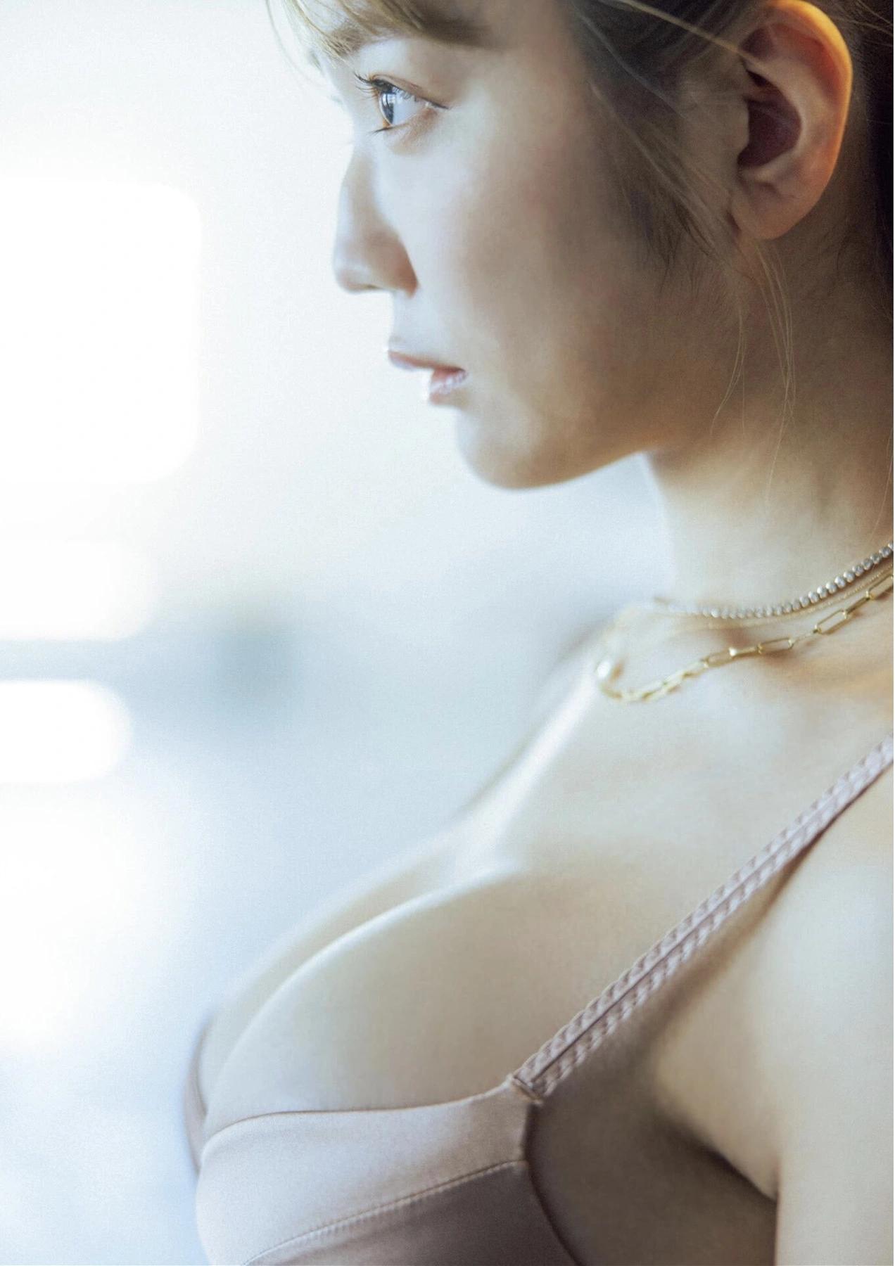 Kisumi Amou 天羽希純, B.L.T. 写真集 Monster Round 3(22)