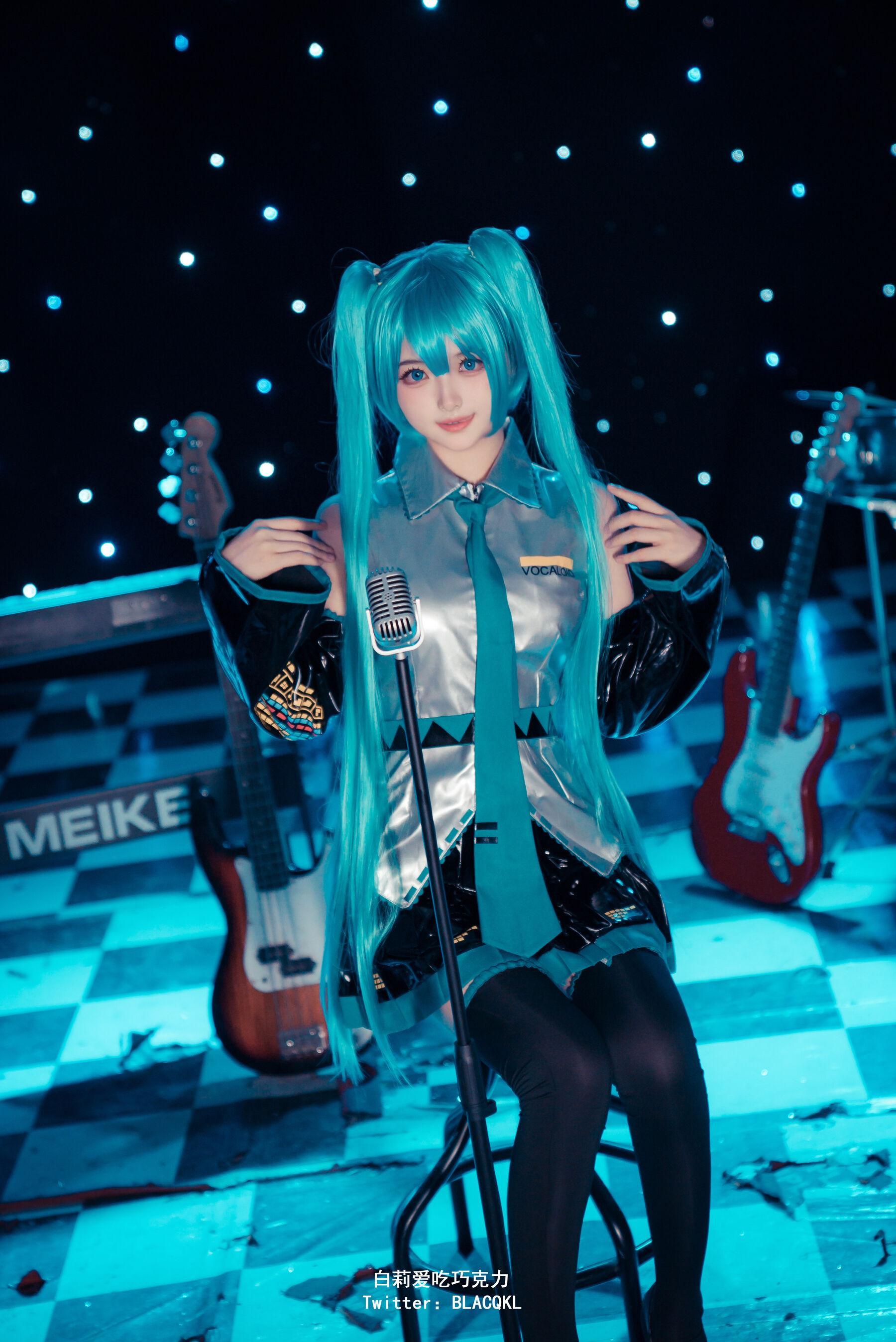 国模人体 白莉爱吃巧克力《未来初音 Miku》(9)