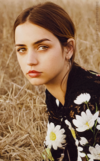 Ana de Armas BftmlcdY_o