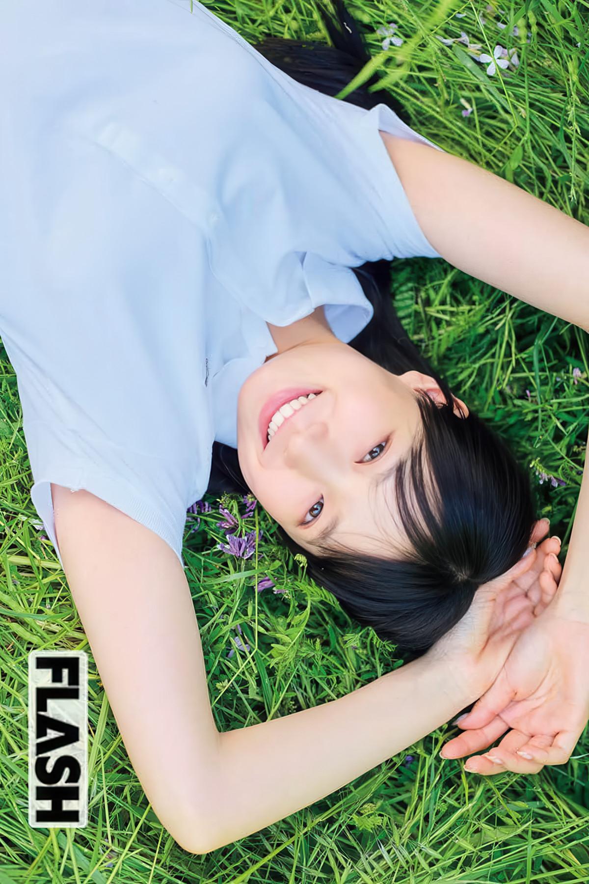 Shiori Momota 百田汐里, FLASH 2025.06.17 (フラッシュ 2025年6月17日号)(10)