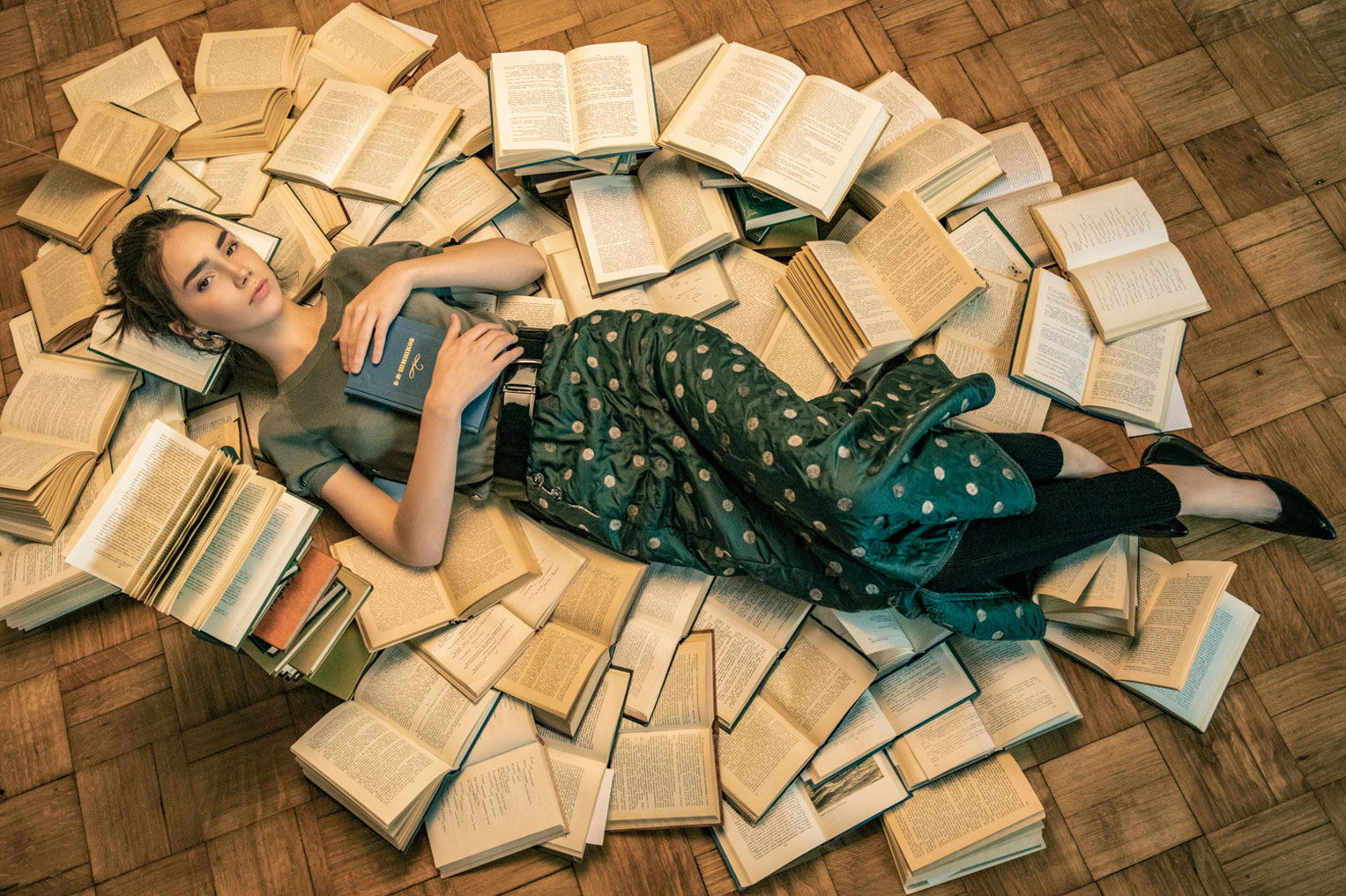 Bookworm / Anna Palaguto by Ilya Blinov Bookworm / Anna Palaguto by Ilya Blinov