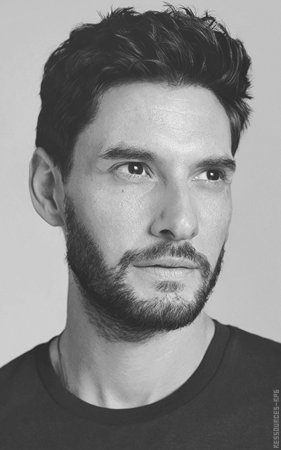 Ben Barnes - Page 2 EyxhBK8o_o