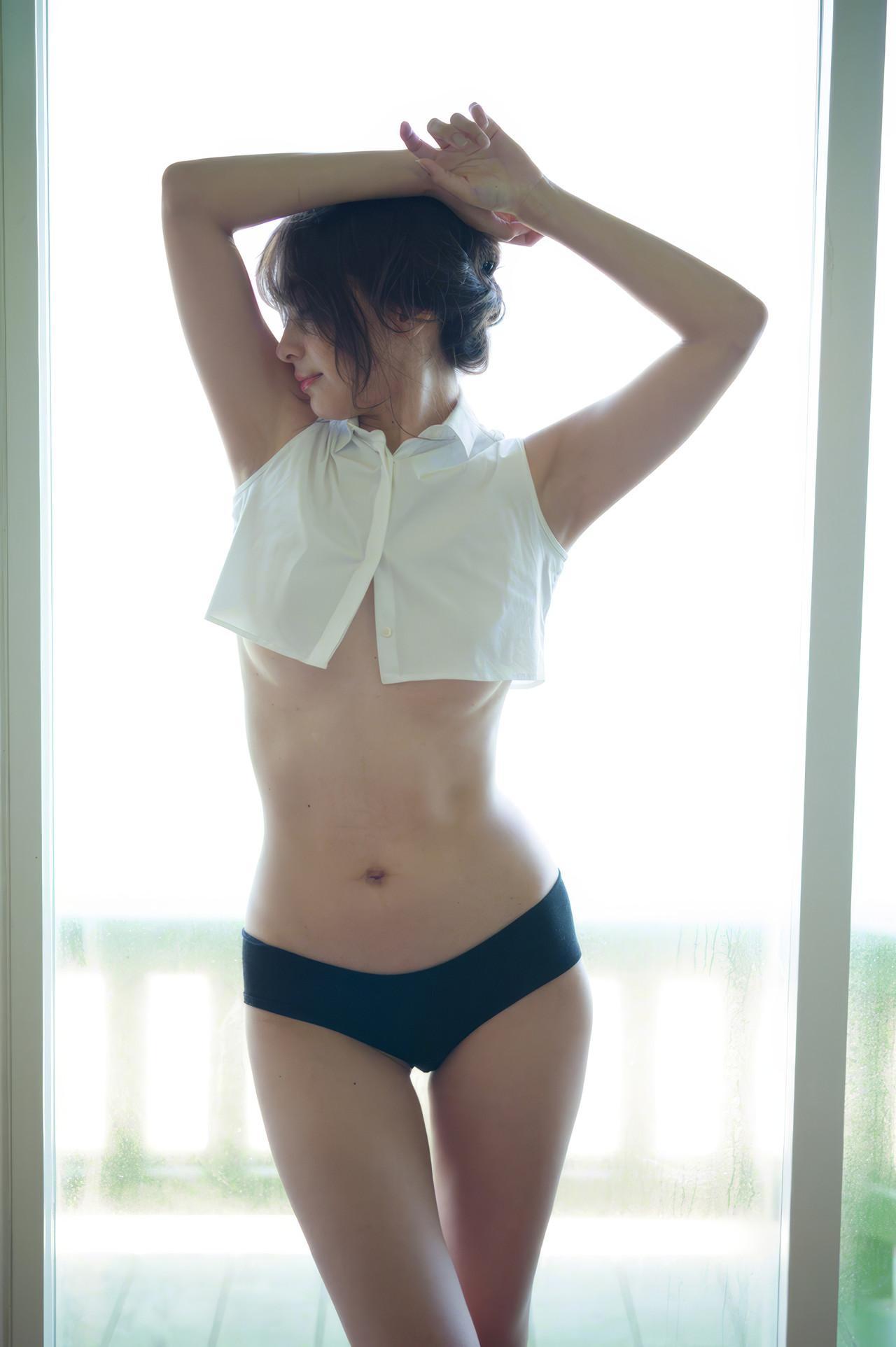 Mami Yamasaki 山崎真実, Wanibooks No.156 写真集 Set.03(28)