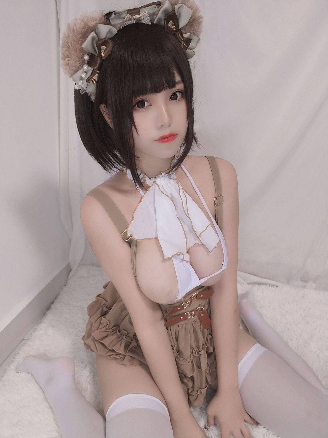 [福利女神cosplay] 蜜汁猫裘 - 小熊(20)