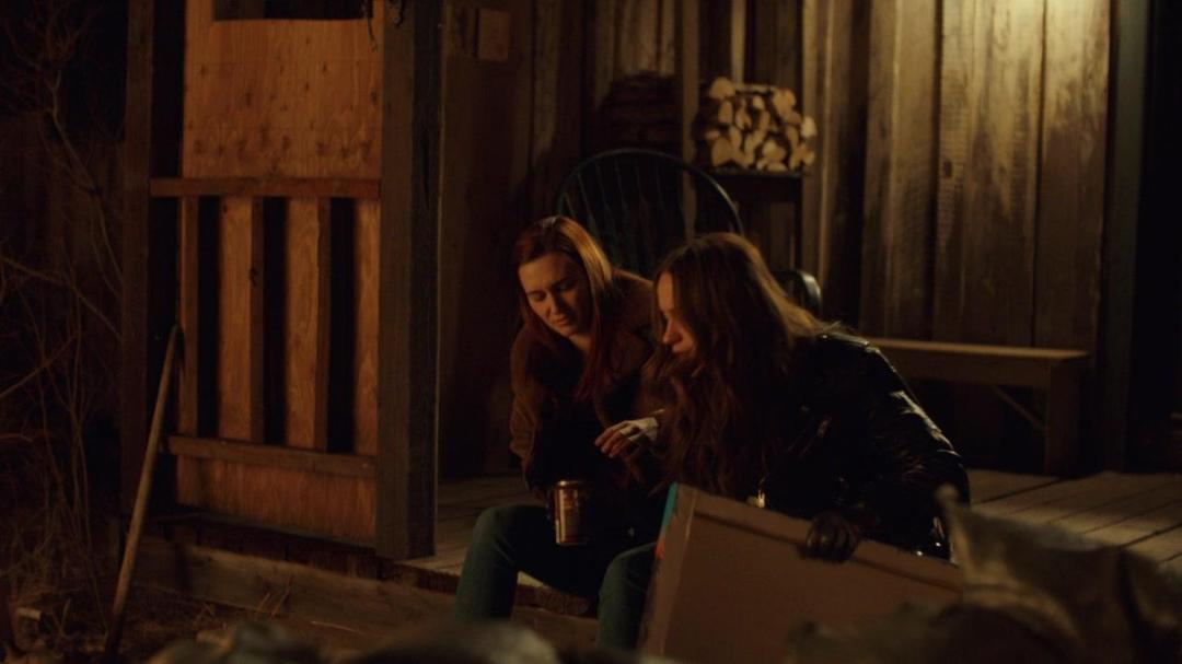 Wynonna Earp S04E05 Holy War 1 720p AMZN WEBRip DDP5 1 x264-NTb Wynonna Earp S04E05 Holy War 1 720p AMZN WEBRip DDP5 1 x264-NTb