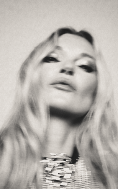 Kate Moss CkpbNE4c_o