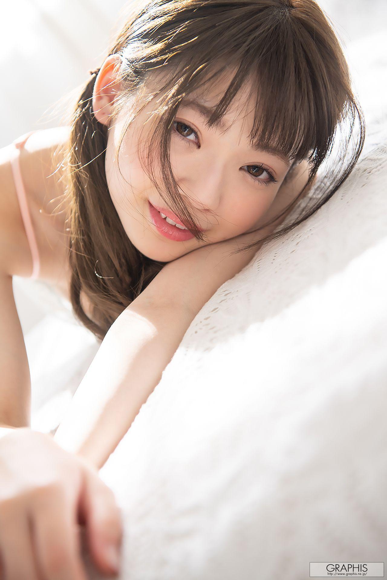 [Graphis] First Gravure 初脱ぎ娘 No.169 槙いずな(槙泉奈) 写真集(41)