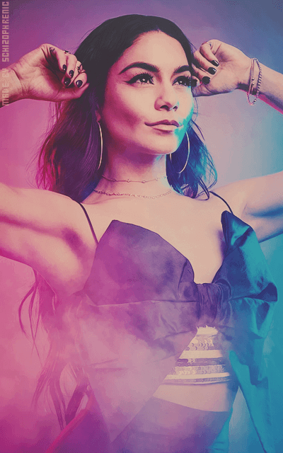 Vanessa Hudgens QdG7WadH_o