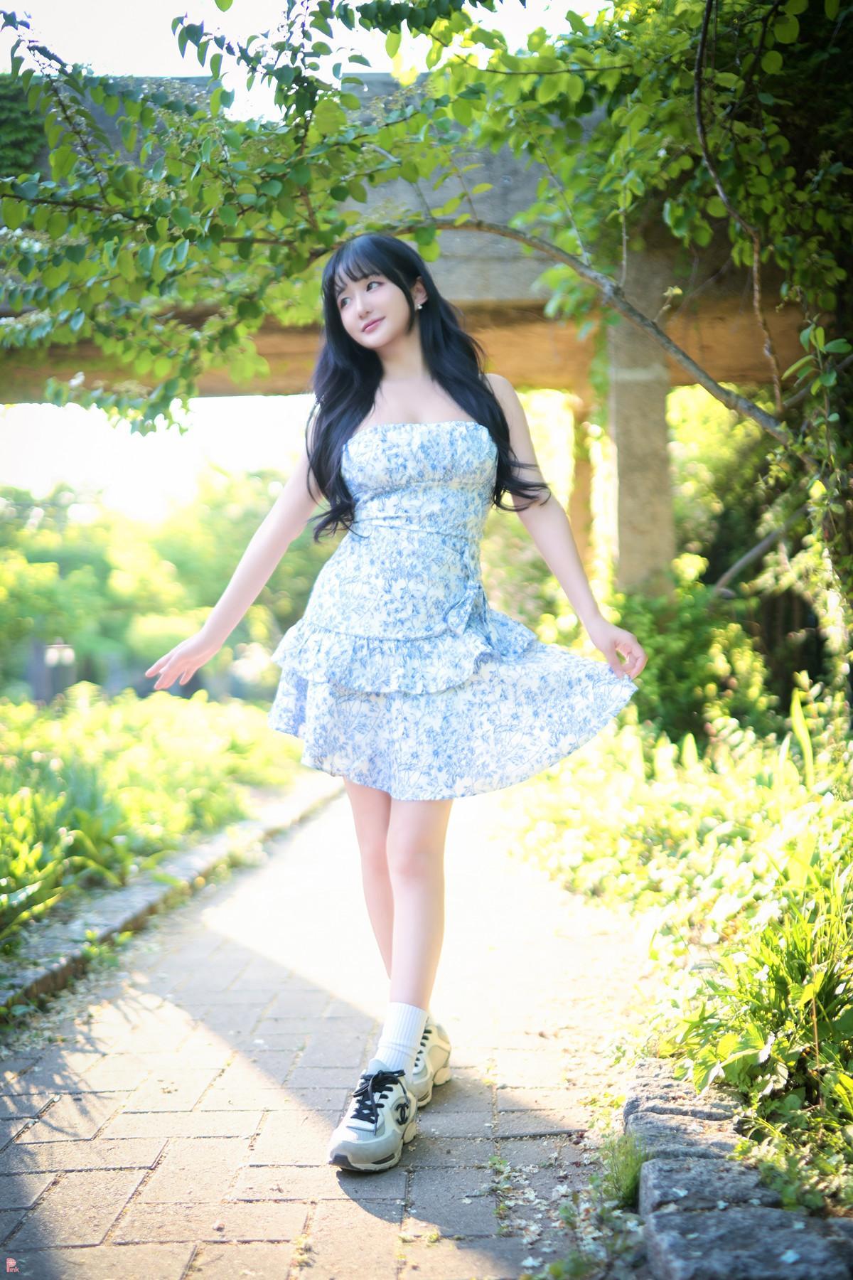 Han Jina 한지나, PINK Photobook ‘Sunshine’ Set.03(34)