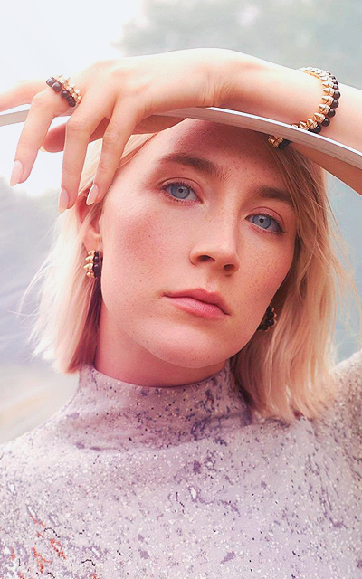 Saoirse Ronan WbhFmKtn_o