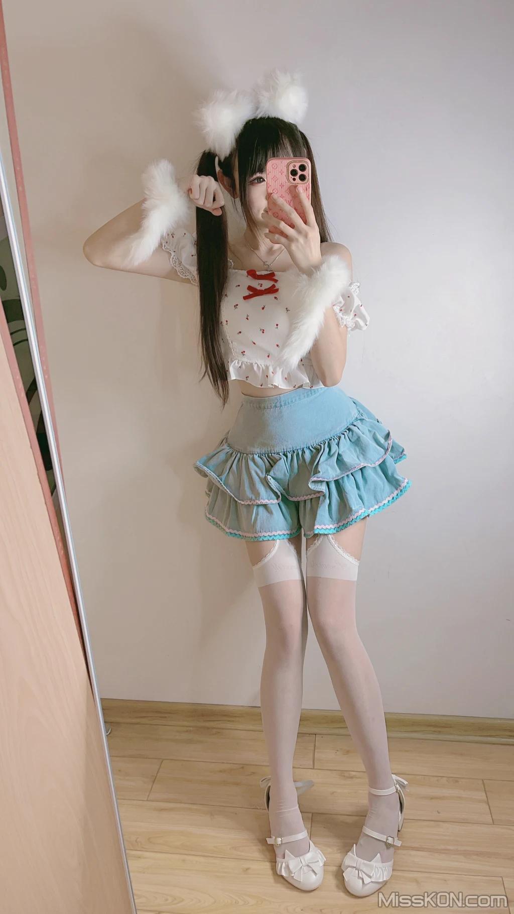 Coser@miko酱ww: mikoの白丝01 (241 photos)(192)