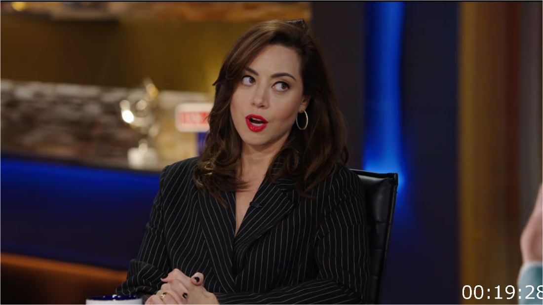 The Daily Show (2024-09-24) Aubrey Plaza [1080p/720p] (x265) 4einLpHU_o