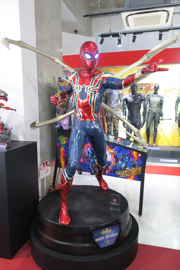 Avengers Exclusive Store by Hot Toys - Toys Sapiens Corner Shop - 23 Avril / 27 Mai 2018 JrNy4ep6_o