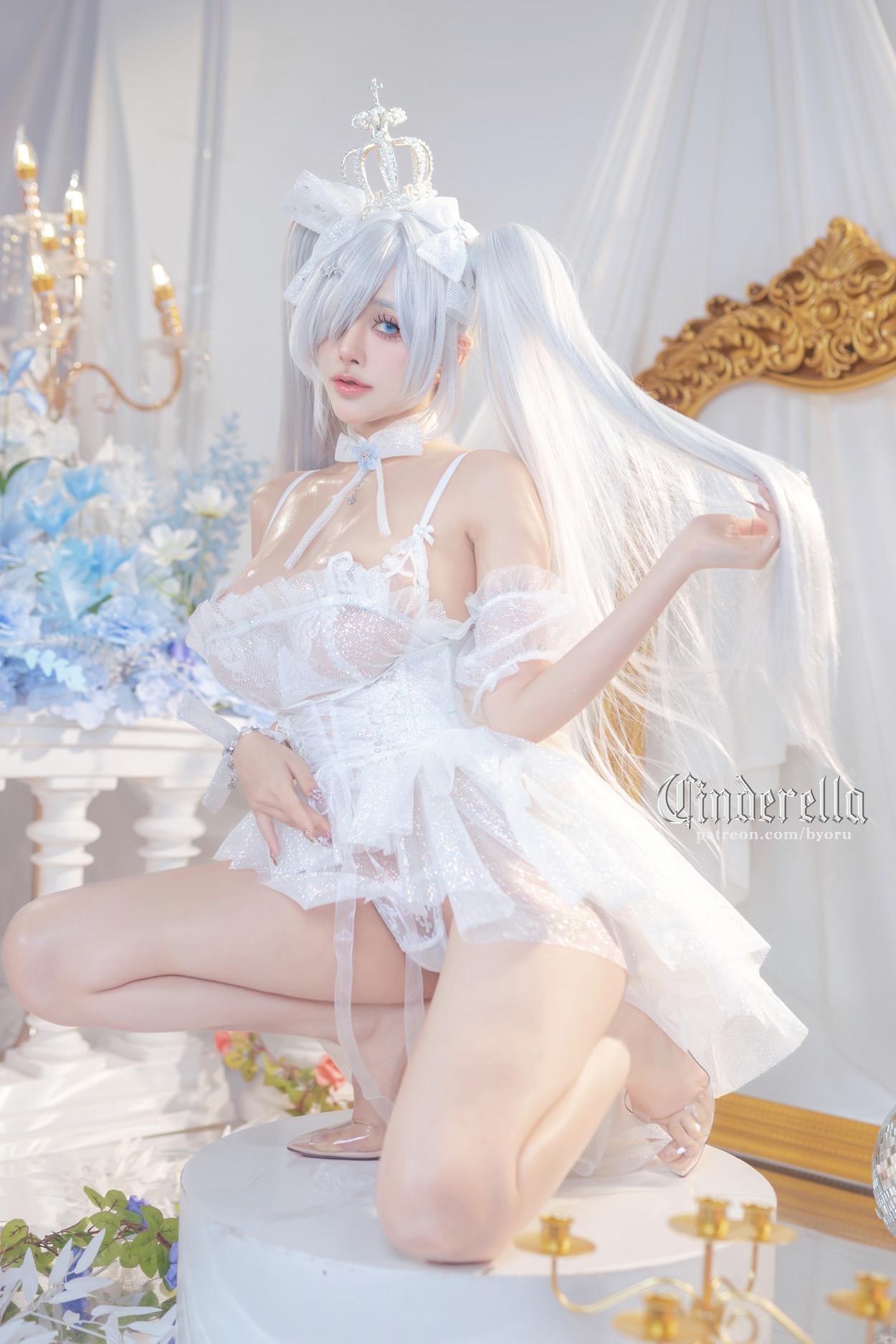 Cosplay 日本性感萝莉Byoru Cinderella(4)