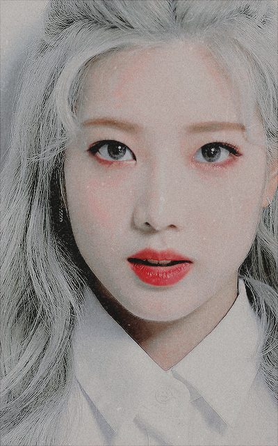 kim lip KN5Gy3jK_o