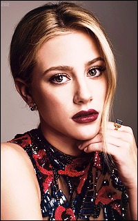 Lili Reinhart RARHWySk_o