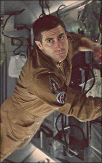 Jake Gyllenhaal - Page 2 57sTS9zX_o