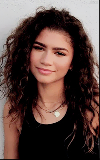 Zendaya WTlmO136_o