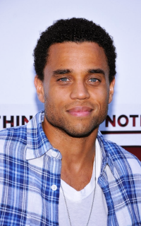 Michael Ealy VpHIB2LB_o