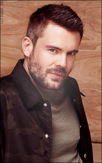 Charlie Weber TXQbkml5_o