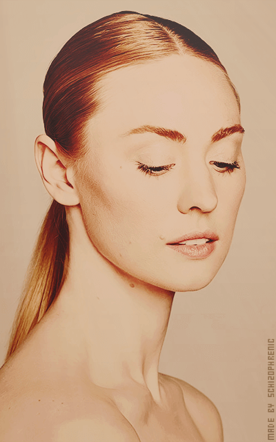 Deborah Ann Woll WKXkrzqN_o