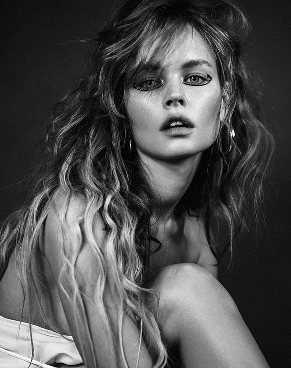Anastasiya Scheglova by Nika Baeva Anastasiya Scheglova by Nika Baeva