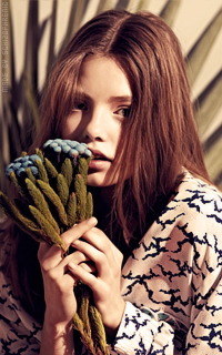 Kristine Froseth YfCEhh8w_o