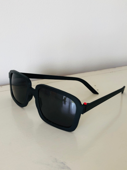 sunglasses design reddot