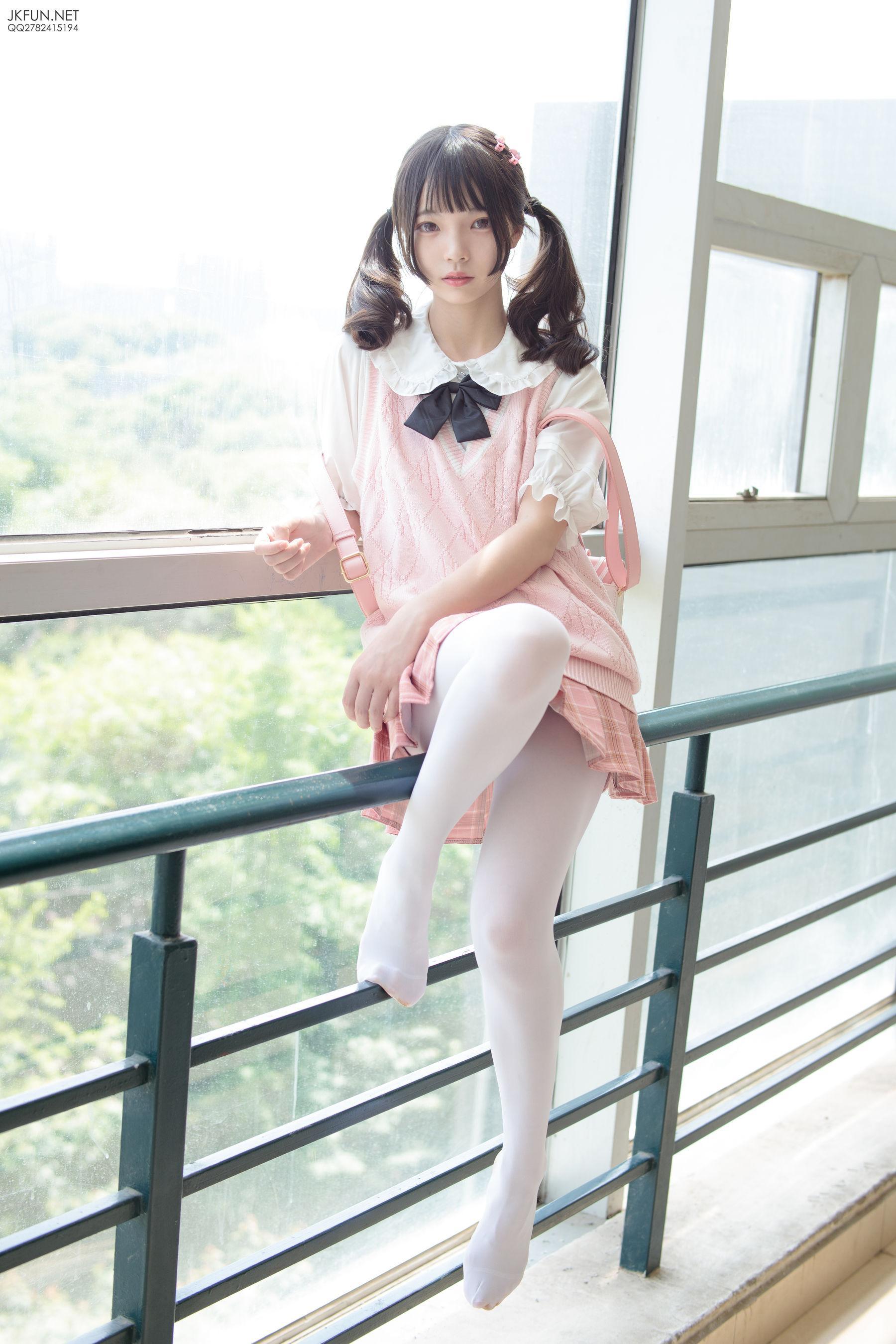 默陌《80D白丝》 [森萝财团] JKFUN-007 写真集(78)