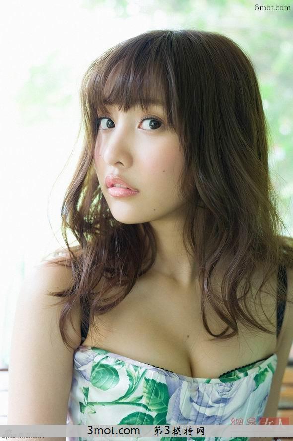 日本F杯嫩模佐野雏子性感写真 上围丰满抢镜(6)