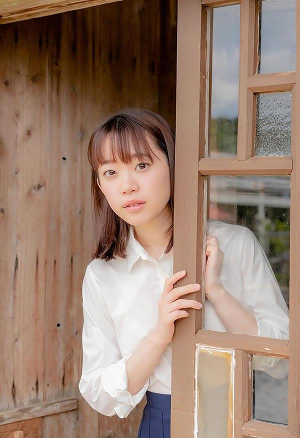 Graphis架乃由罗小姐姐的甜美回忆