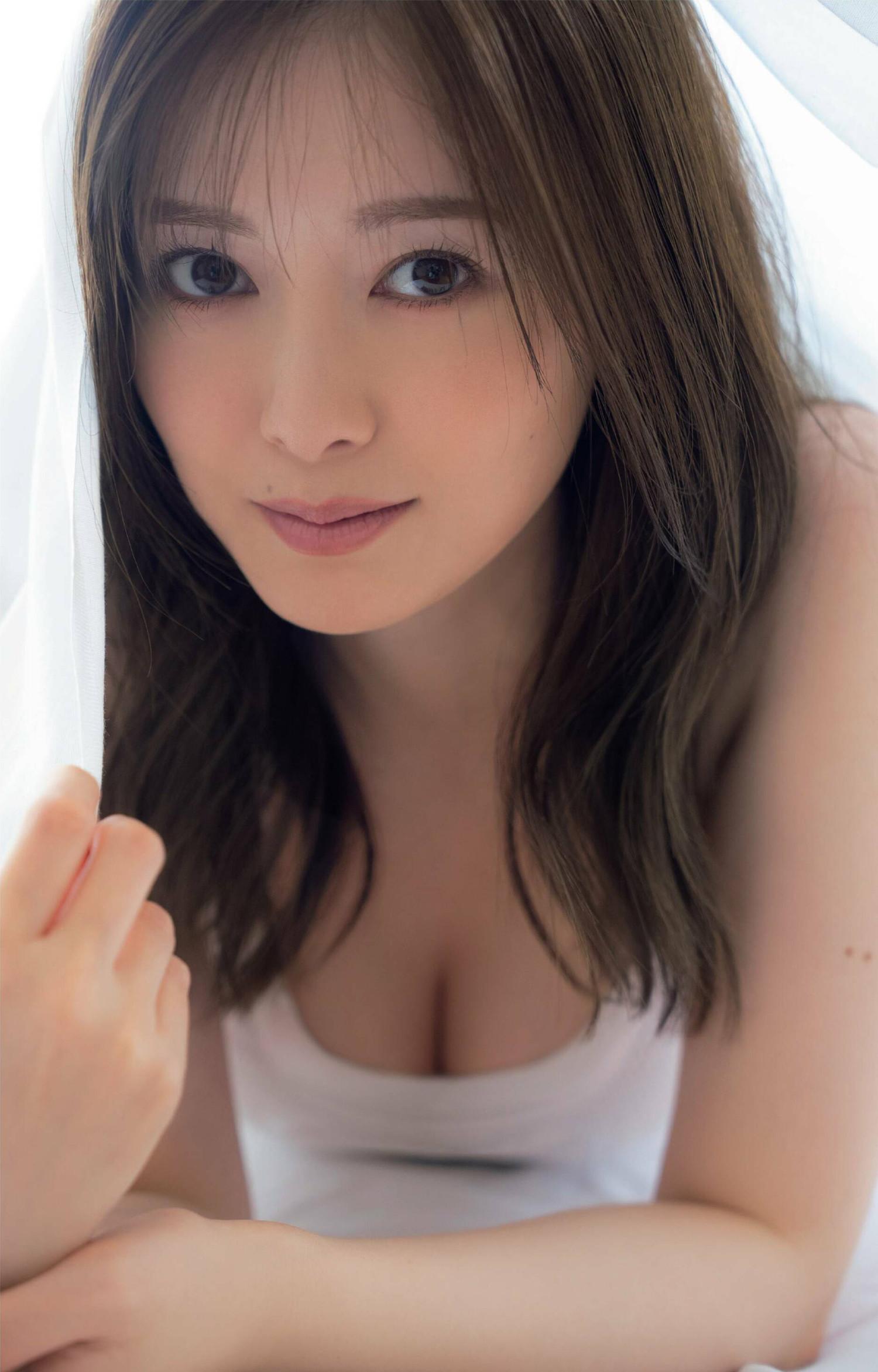 Mai Shiraishi 白石麻衣, FRIDAY 2023.01.13 (フライデー 2023年1月13日号)(4)