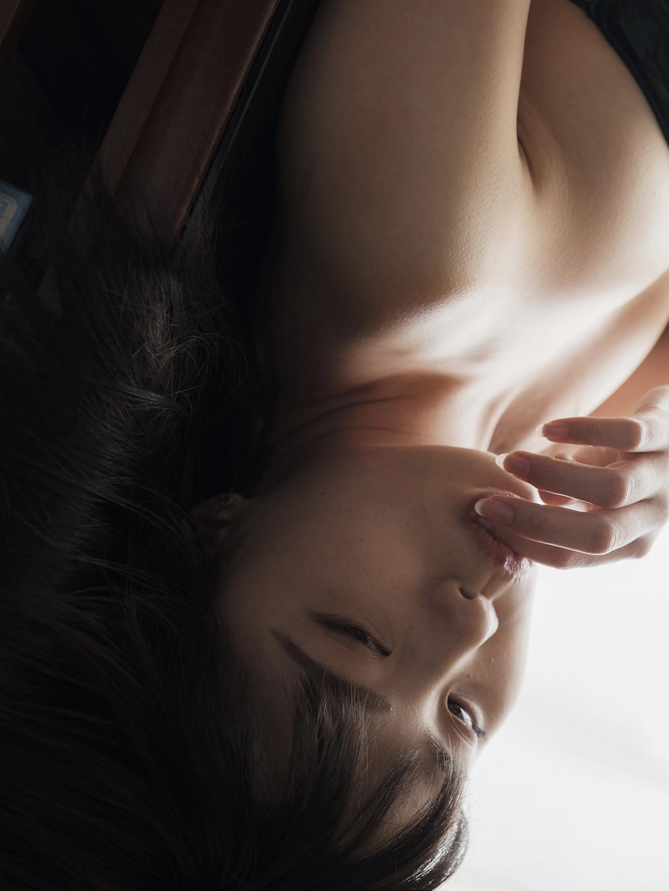 SenaAmane 天音汐那, Evolved Gravure 写真集 『クチビルに触れて vol.4』 Set.01(47)