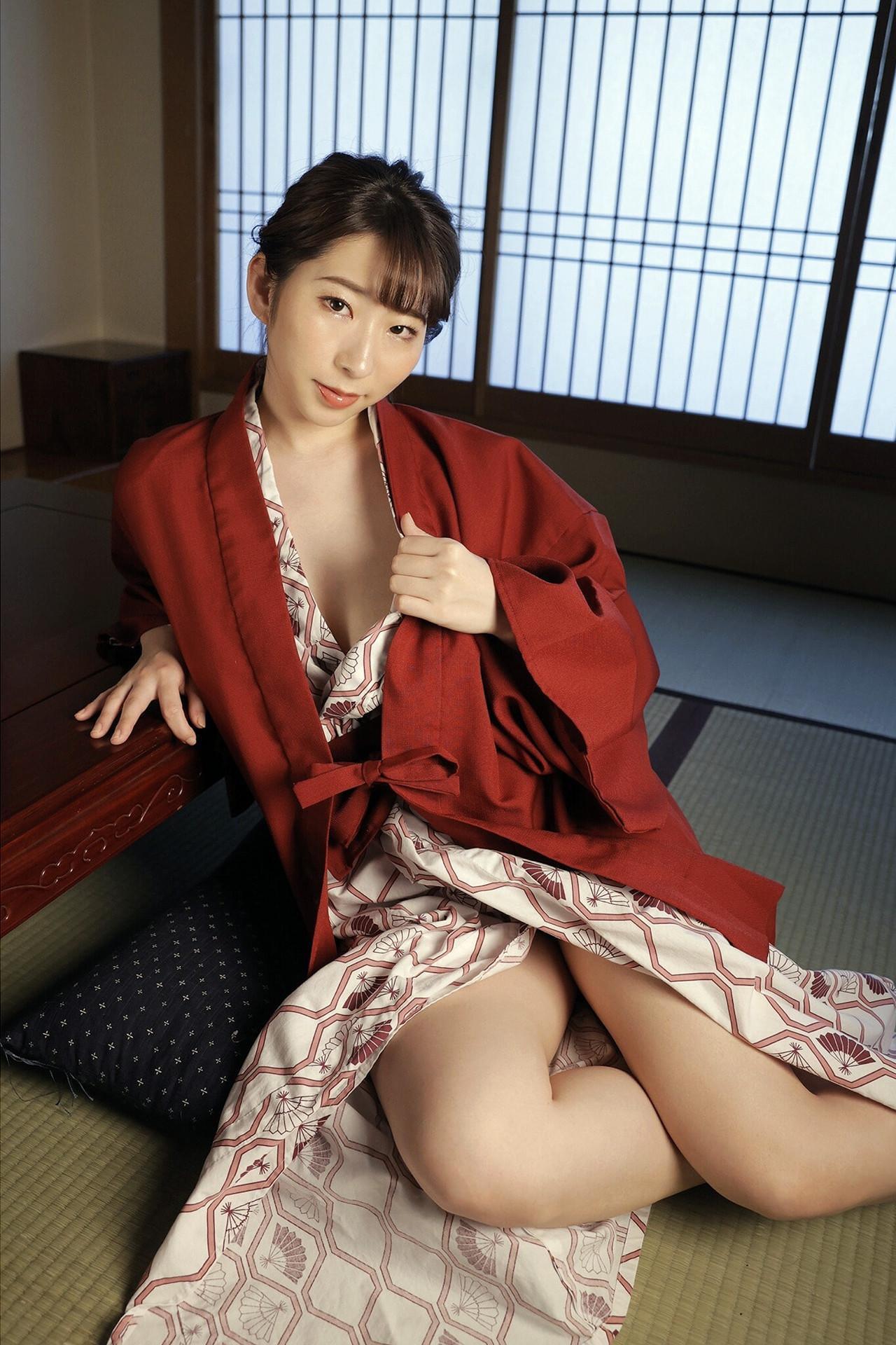 Monami Takarada 宝田もなみ, ヌード写真集 「爆乳温泉旅行」 Set.02(2)
